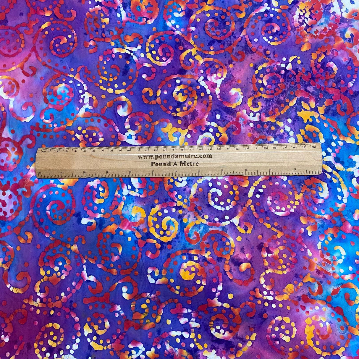 Pound A Metre Per Metre Luxurious Quality 100% Indian Cotton Batik - 45" Wide (DS2005 COL4)