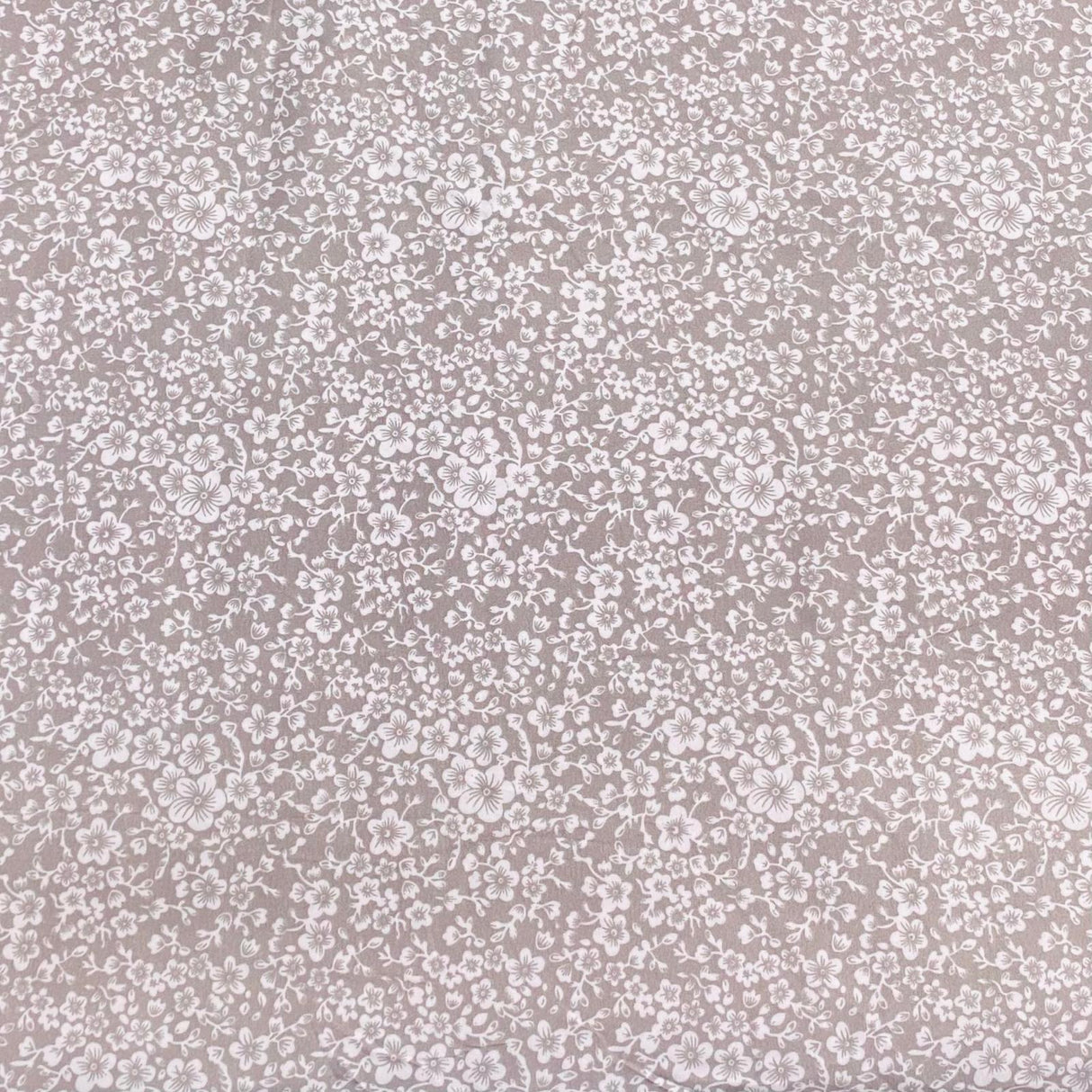 Pound A Metre Luxury Poly Cotton Blend Sheeting 90"  (Sheeting 16)