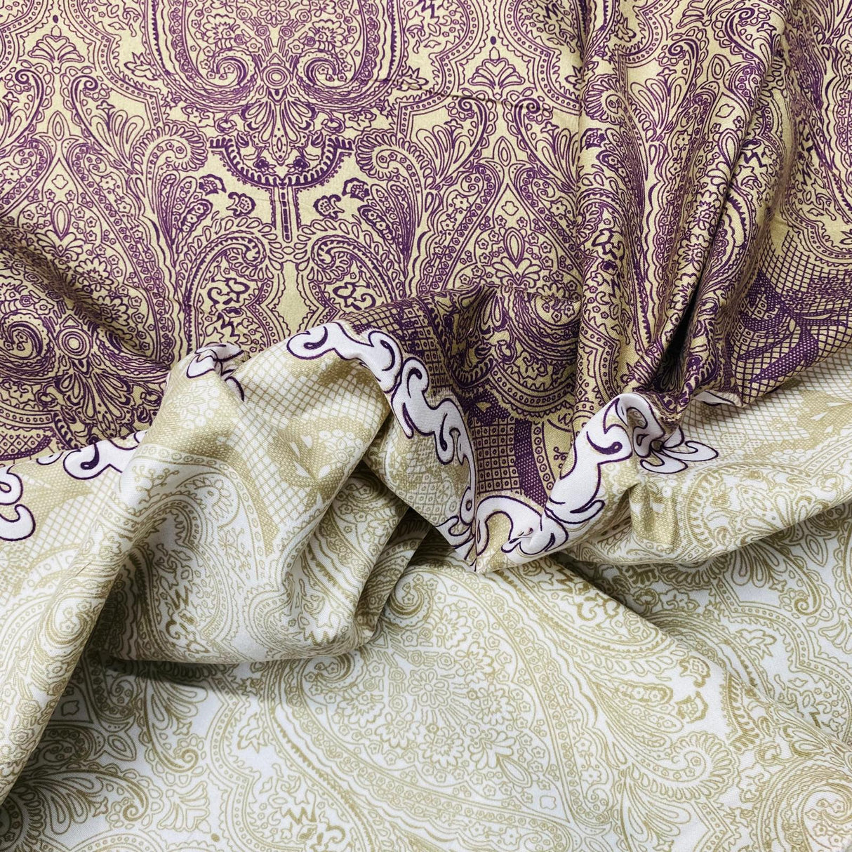 Pound A Metre Luxury Poly Cotton Blend Sheeting 90"  (Sheeting 5)