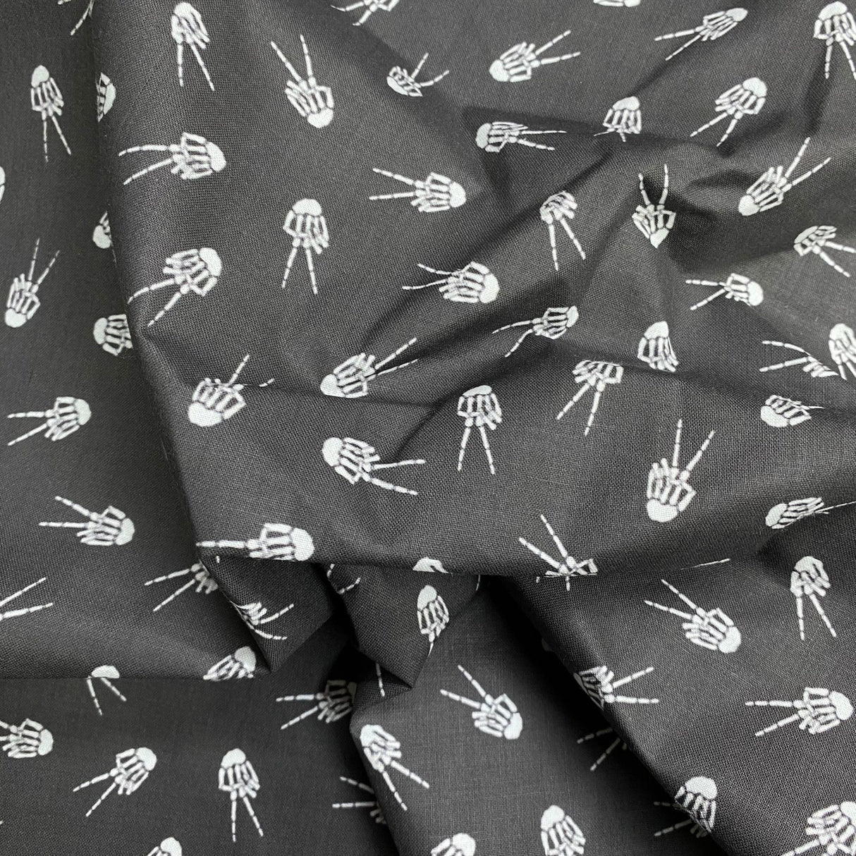 Pound A Metre Make Your Own: Fat Quarter Bundle (BF-1)