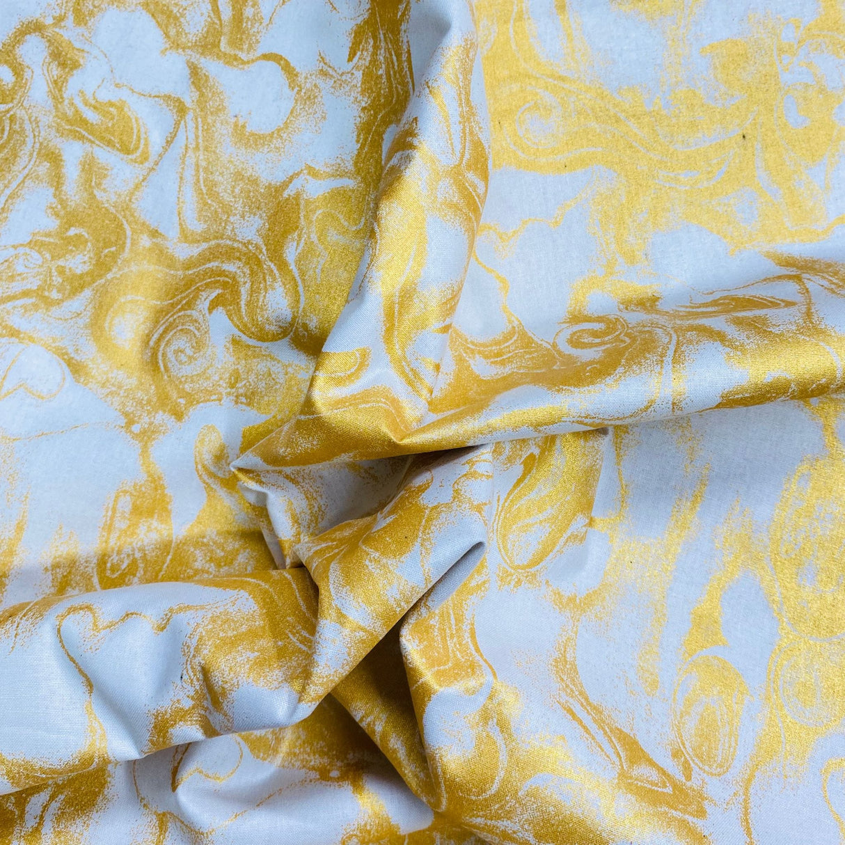 Pound A Metre Make Your Own: Fat Quarter Bundle (BF-12)