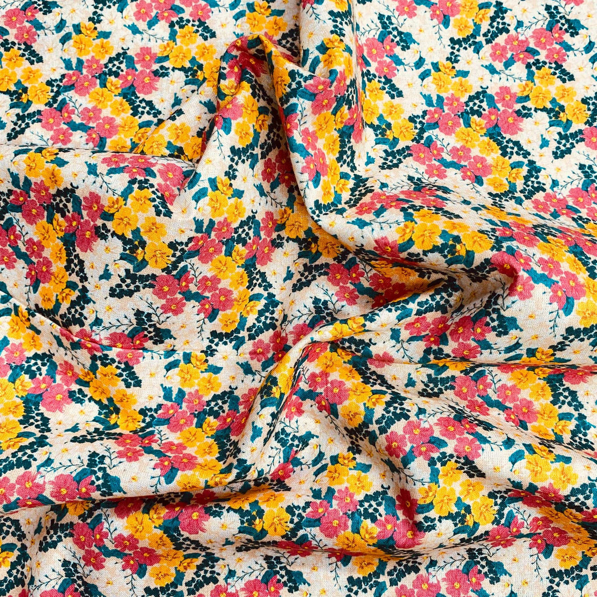 Pound A Metre Make Your Own: Fat Quarter Bundle (BF-19)