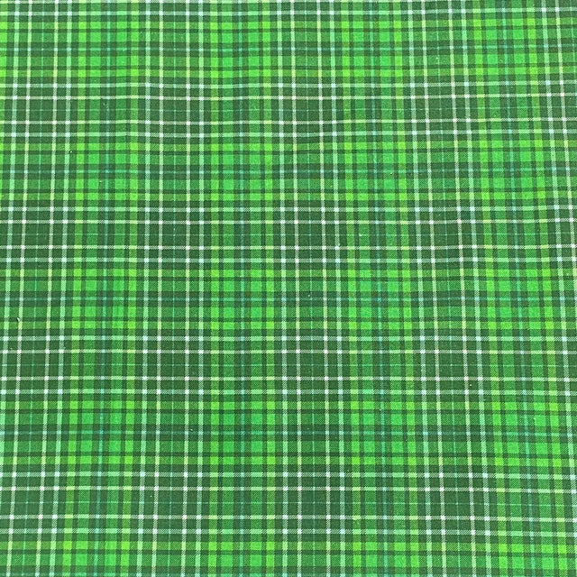 Pound A Metre Make Your Own: Fat Quarter Bundle (BF-26)