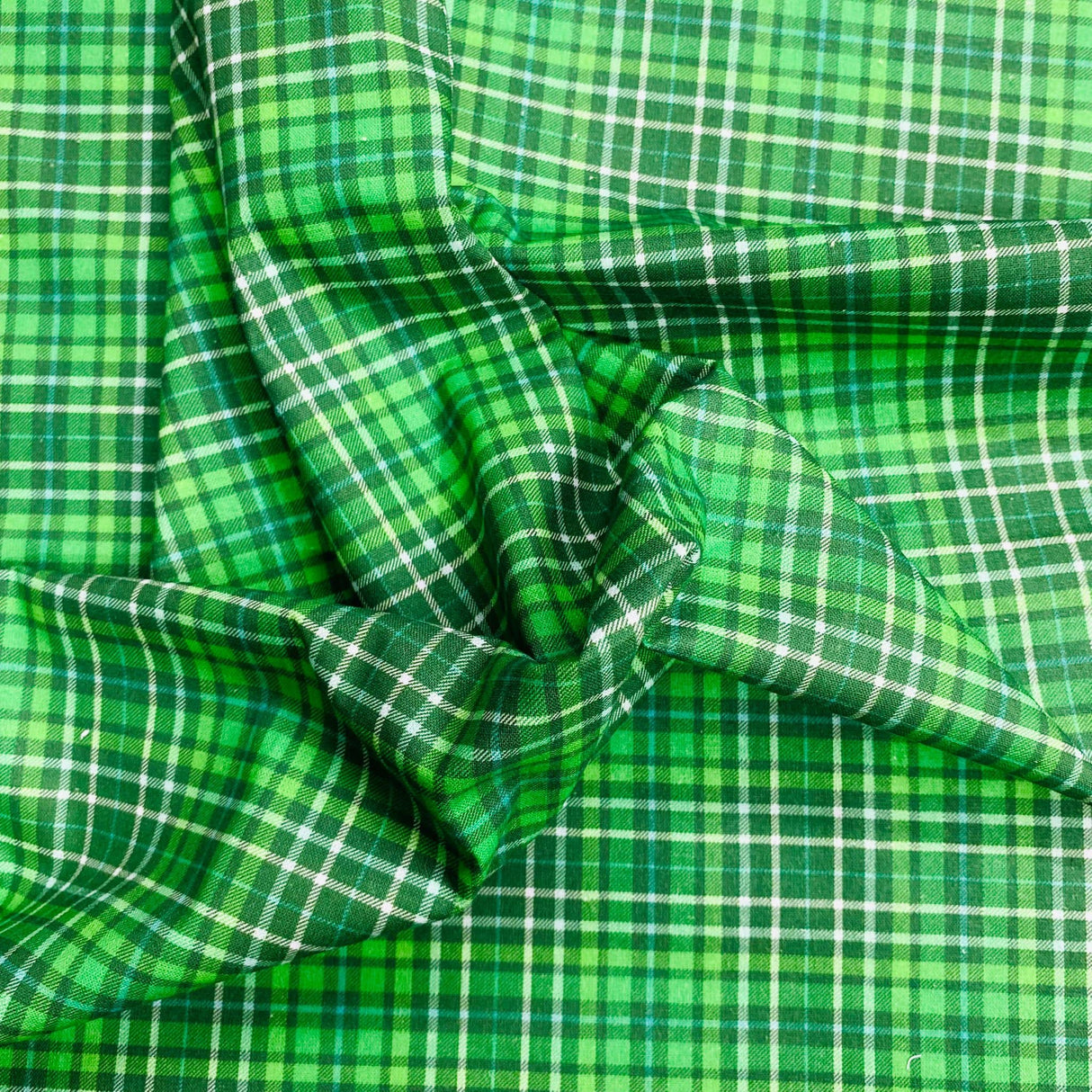 Pound A Metre Make Your Own: Fat Quarter Bundle (BF-26)