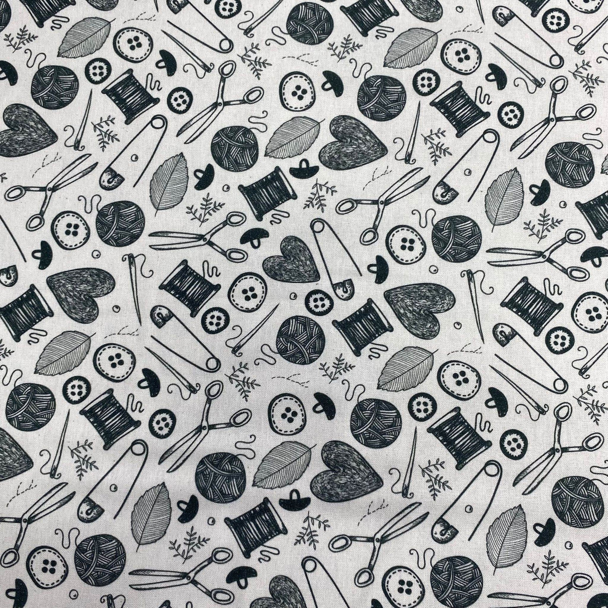 Pound A Metre Make Your Own: Fat Quarter Bundle (BF-8)