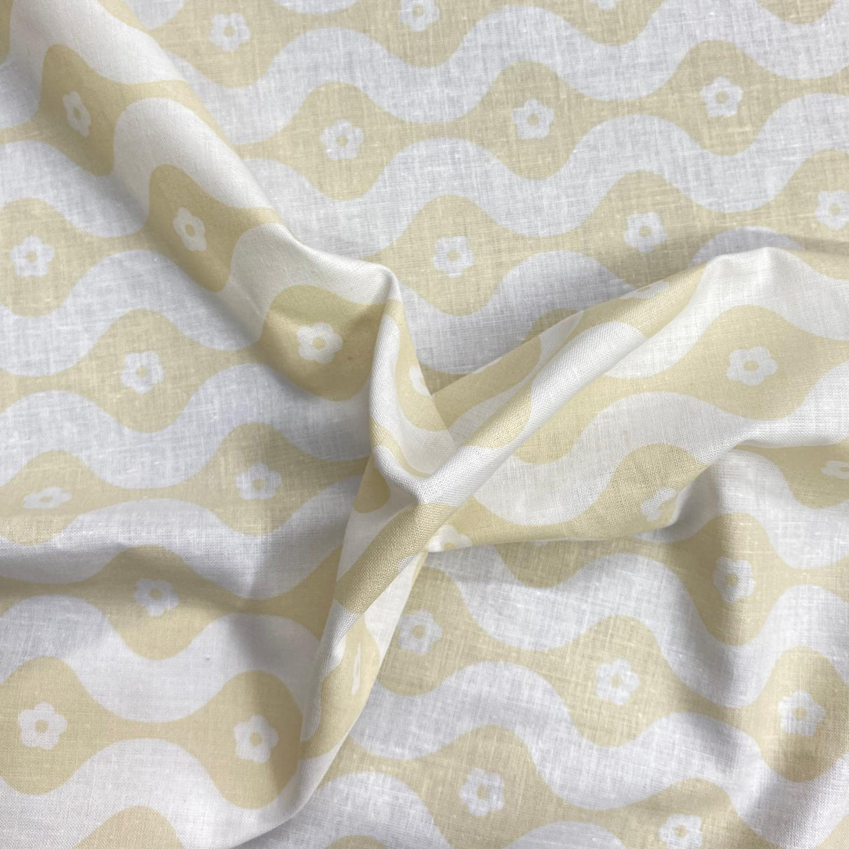 Pound A Metre Make Your Own: Fat Quarter Bundle (Design-10)