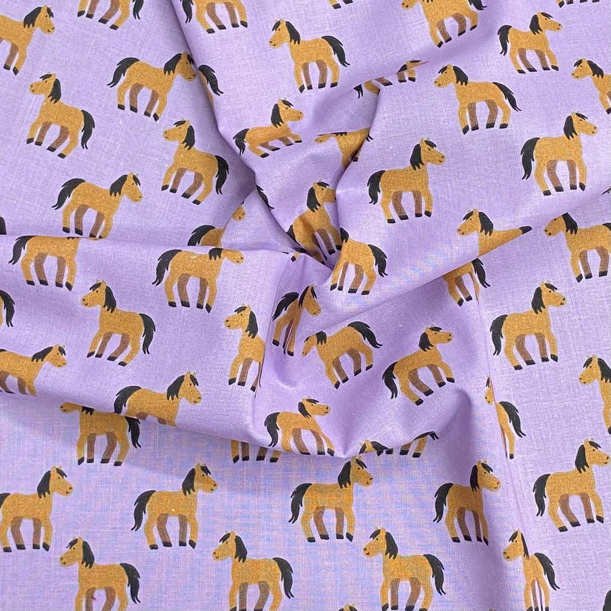 Pound A Metre Make Your Own: Fat Quarter Bundle (Design-20)