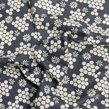 Pound A Metre Make Your Own: Fat Quarter Bundle (Design-26)