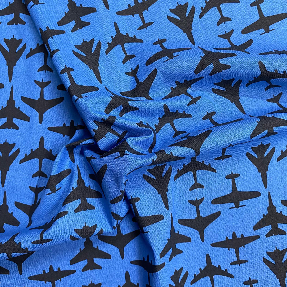 Pound A Metre Make Your Own: Fat Quarter Bundle (Design-27)