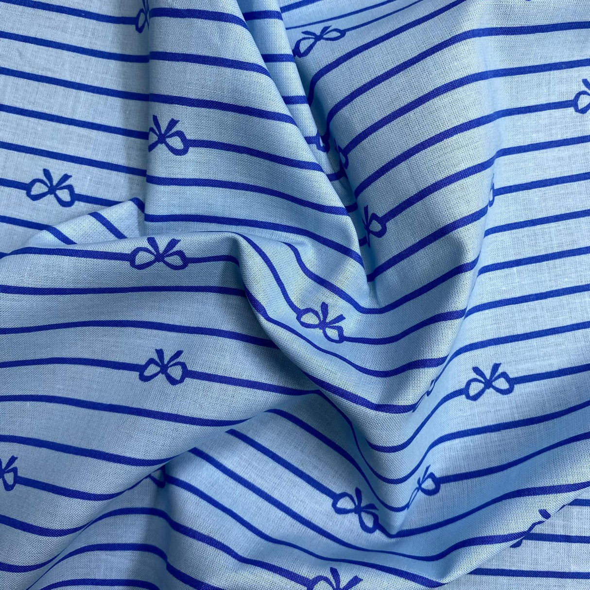 Pound A Metre Make Your Own: Fat Quarter Bundle (Design-8)