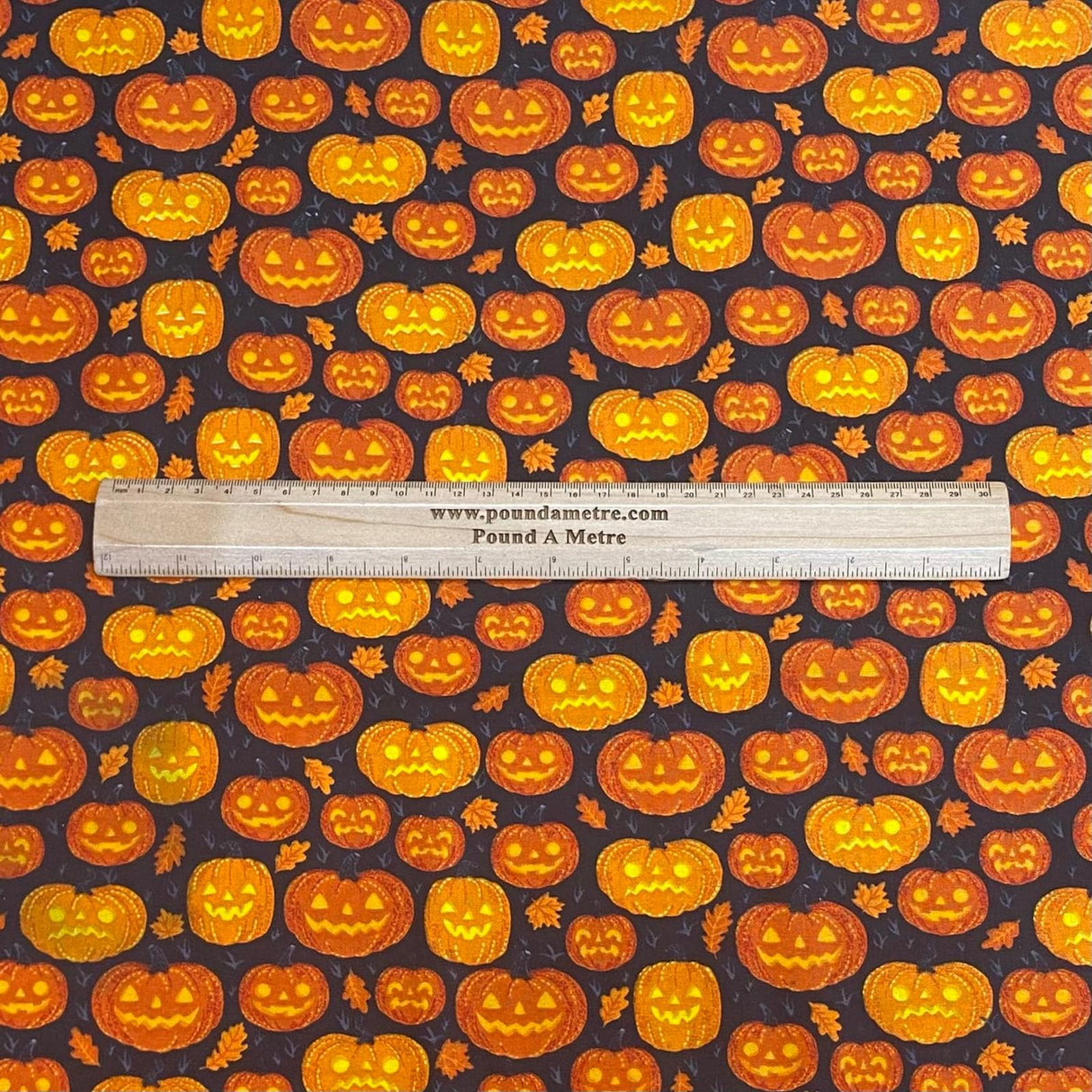 Pound A Metre Per Metres Per Metre 100% Digital Cotton Print - (Halloween)