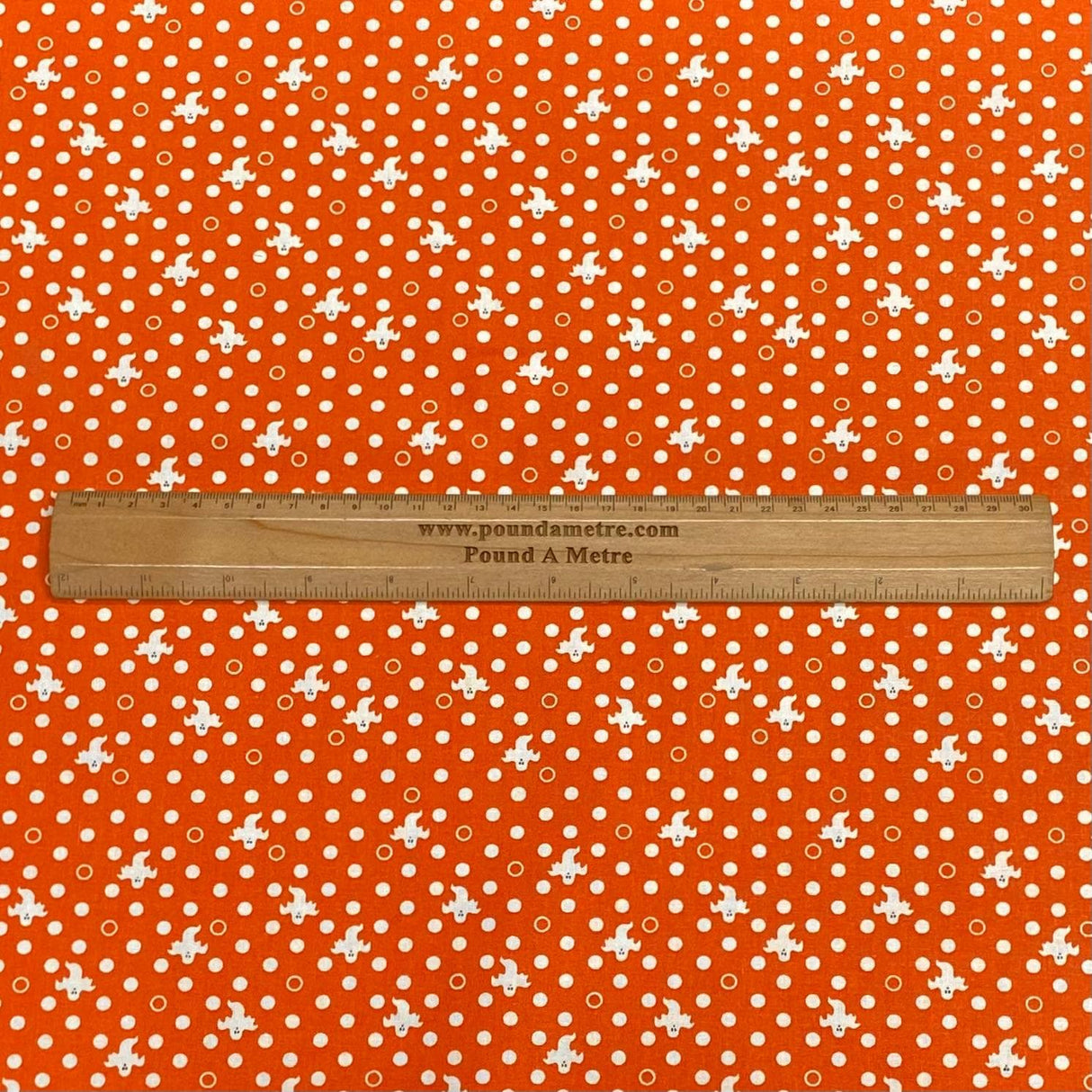Pound A Metre Per Metre 100% Digital Cotton Print - (New 24)
