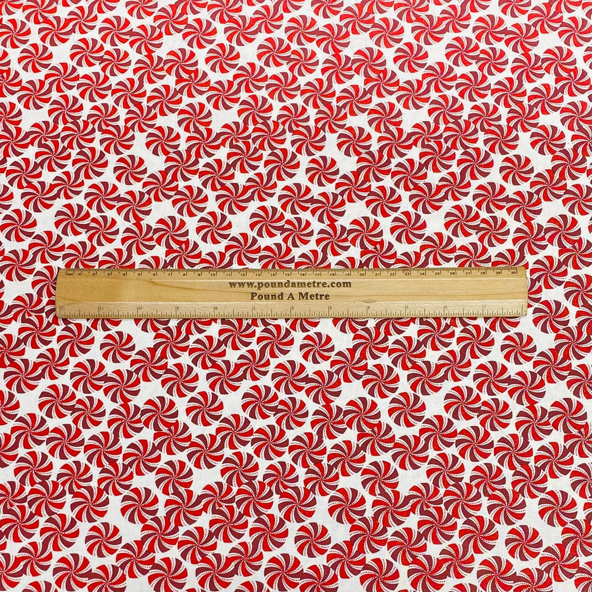 Pound A Metre Per Metre 100% Digital Cotton Print - (New 28)