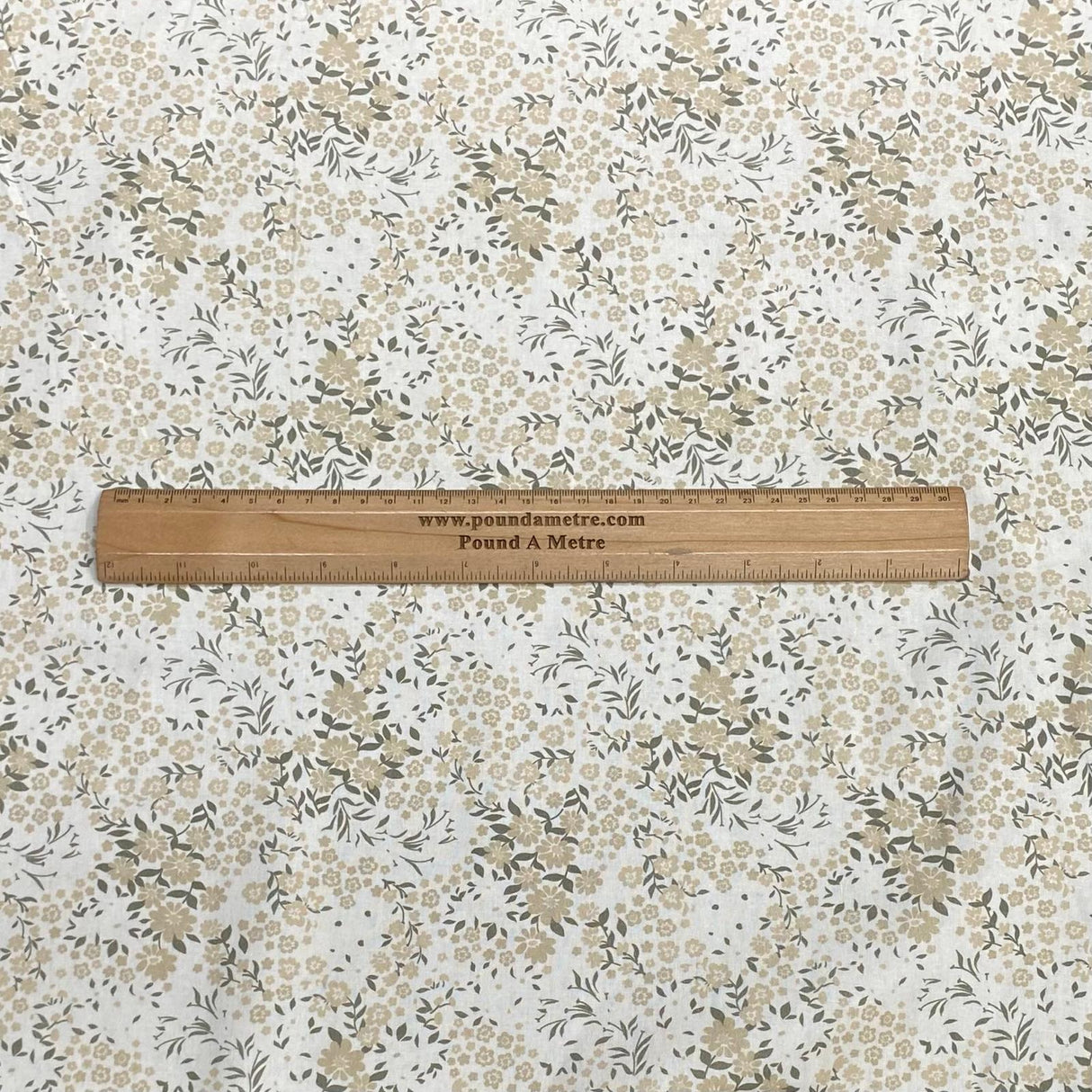 Pound A Metre Per Metre 100% Digital Cotton Print - (New 29)