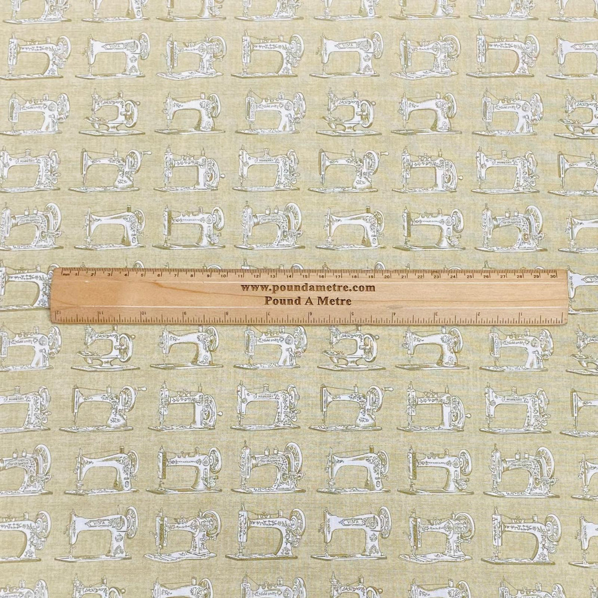 Pound A Metre Per Metres Per Metre 100% Digital Cotton Print - (Print 129)