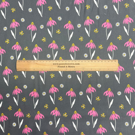 Pound A Metre Per Metre Per Metre Beautiful Digitally Printed 100% Cotton- 45" Wide (Black Garden)