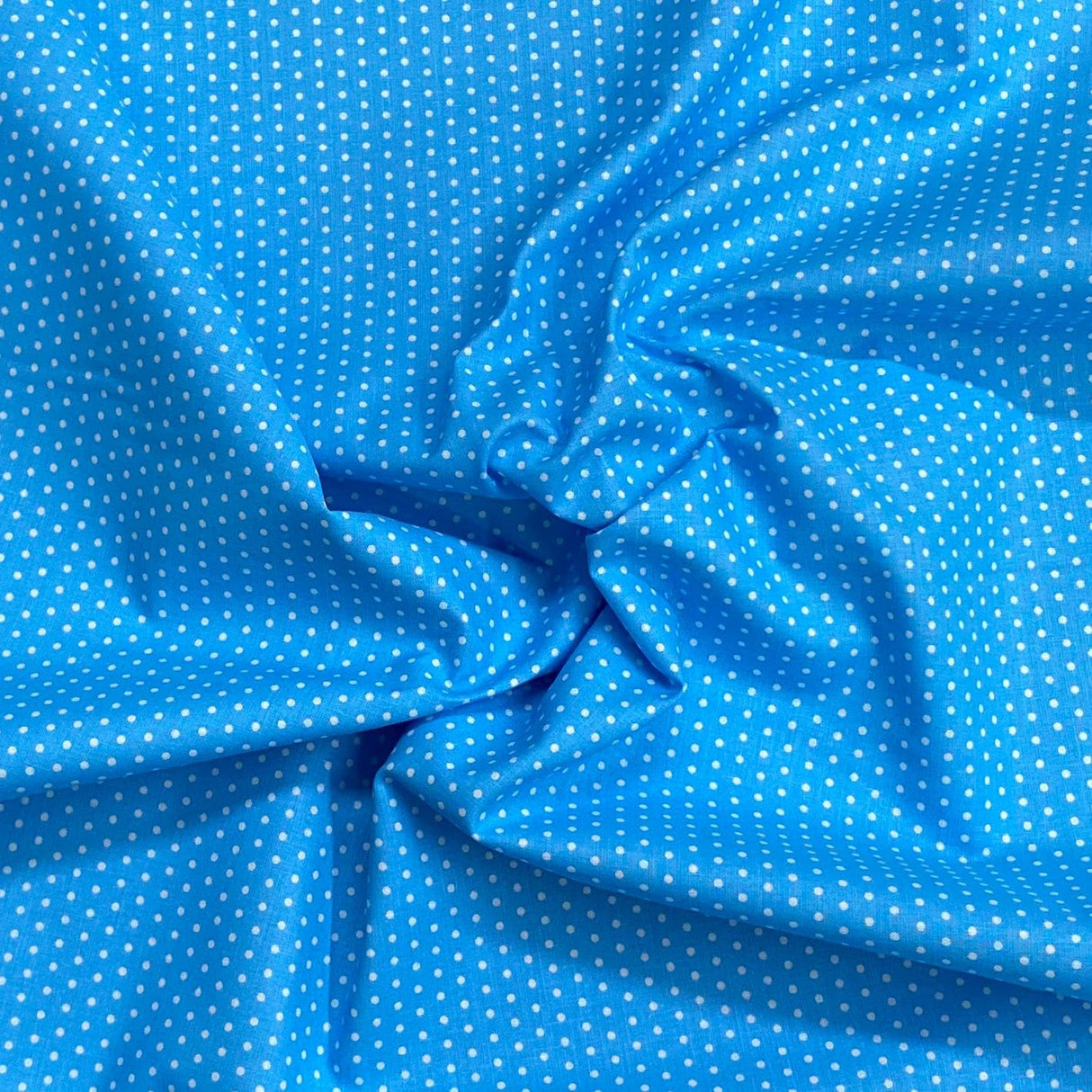 Pound A Metre Per Metre Per Metre Beautiful Digitally Printed 100% Cotton- 45" Wide (Blue Polka)