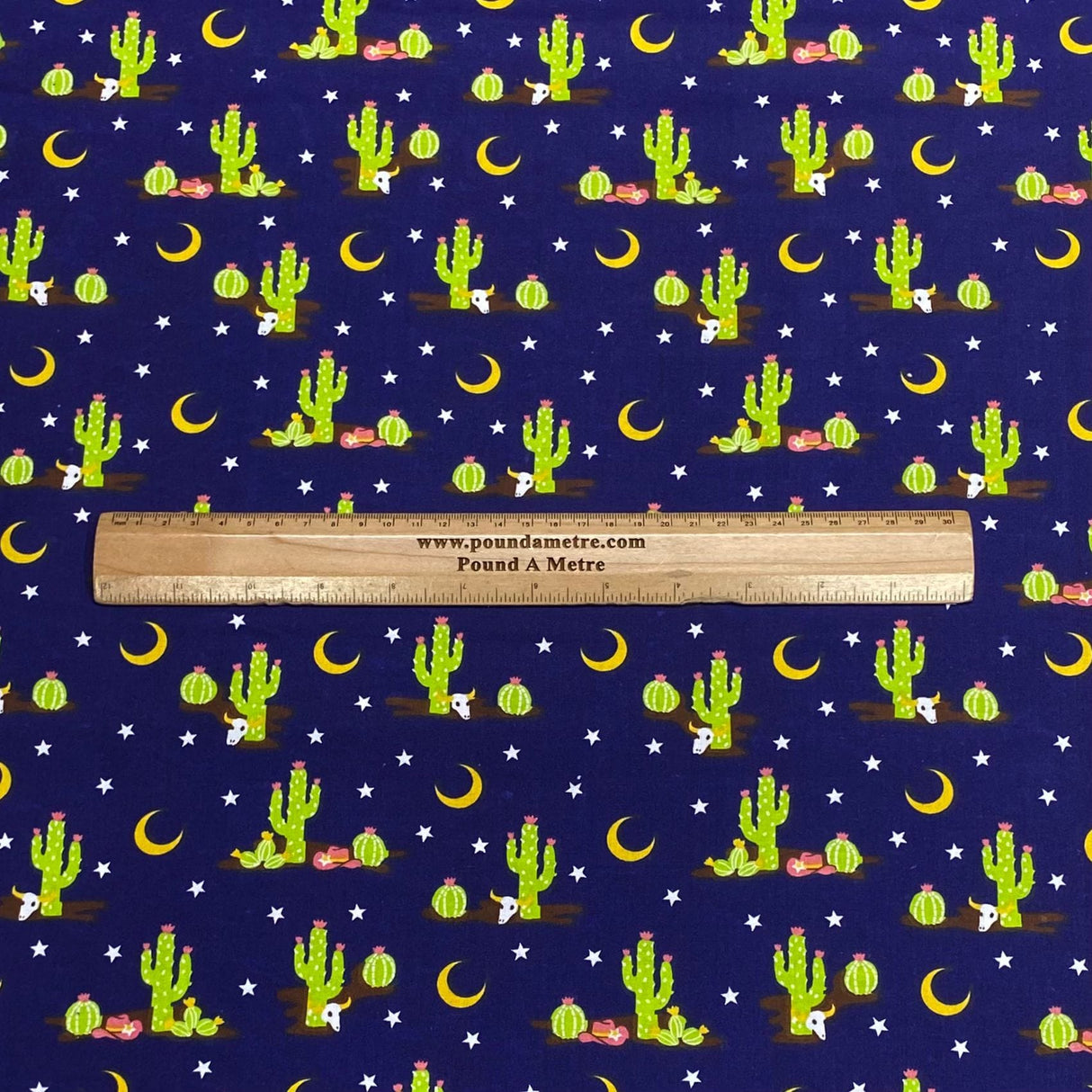 Pound A Metre Per Metre Per Metre Beautiful Digitally Printed 100% Cotton- 45" Wide (Cactus)