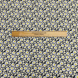 Pound A Metre Per Metre Per Metre Beautiful Digitally Printed 100% Cotton- 45" Wide (Daisy)