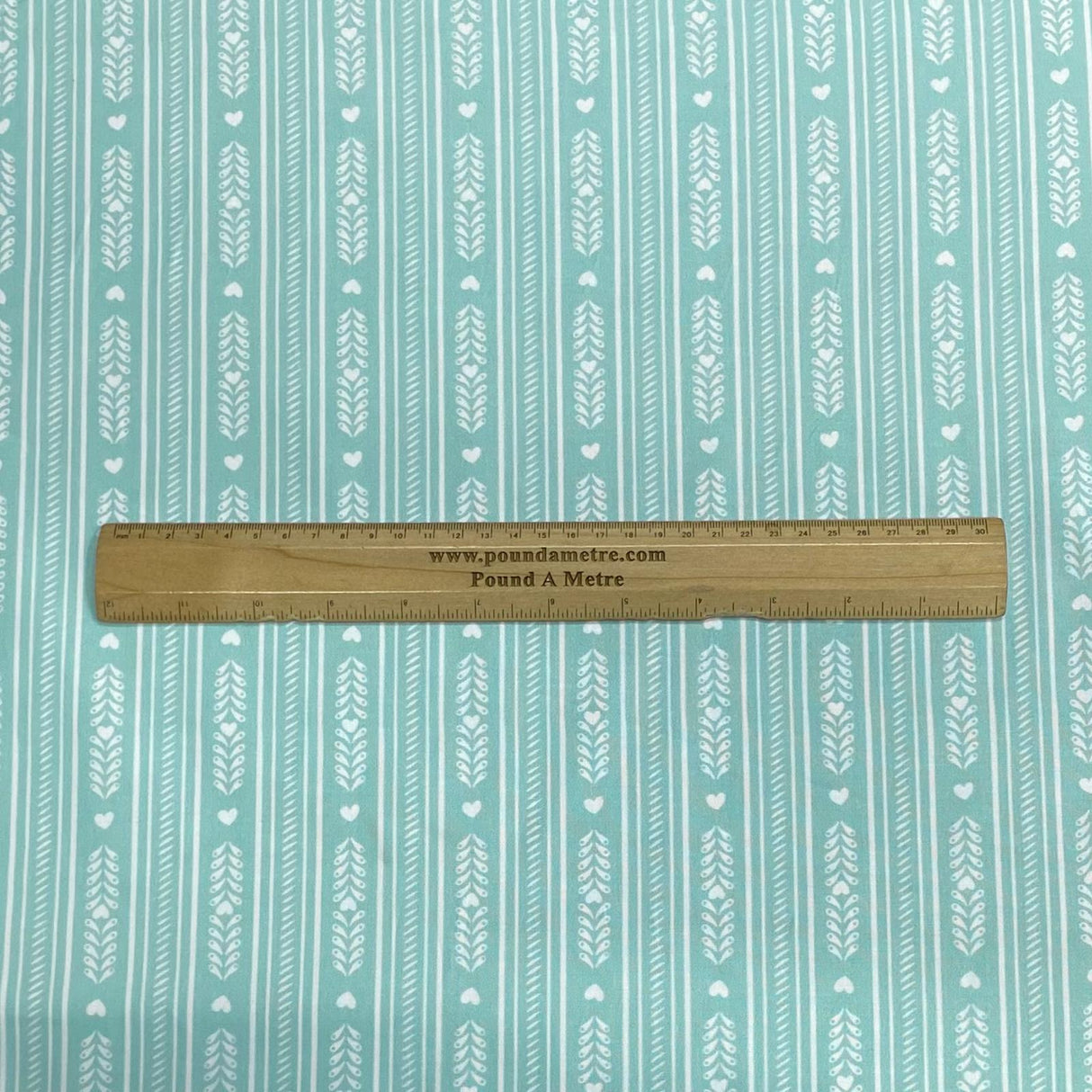 Pound A Metre Per Metre Per Metre Beautiful Digitally Printed 100% Cotton- 45" Wide (Deal 10) (Cotton-Deal)