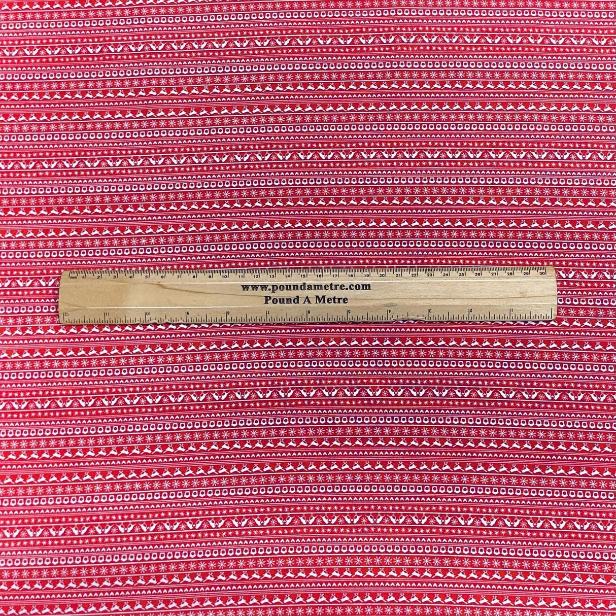 Pound A Metre Per Metre Per Metre Beautiful Digitally Printed 100% Cotton- 45" Wide (Deal 12) (Cotton-Deal)