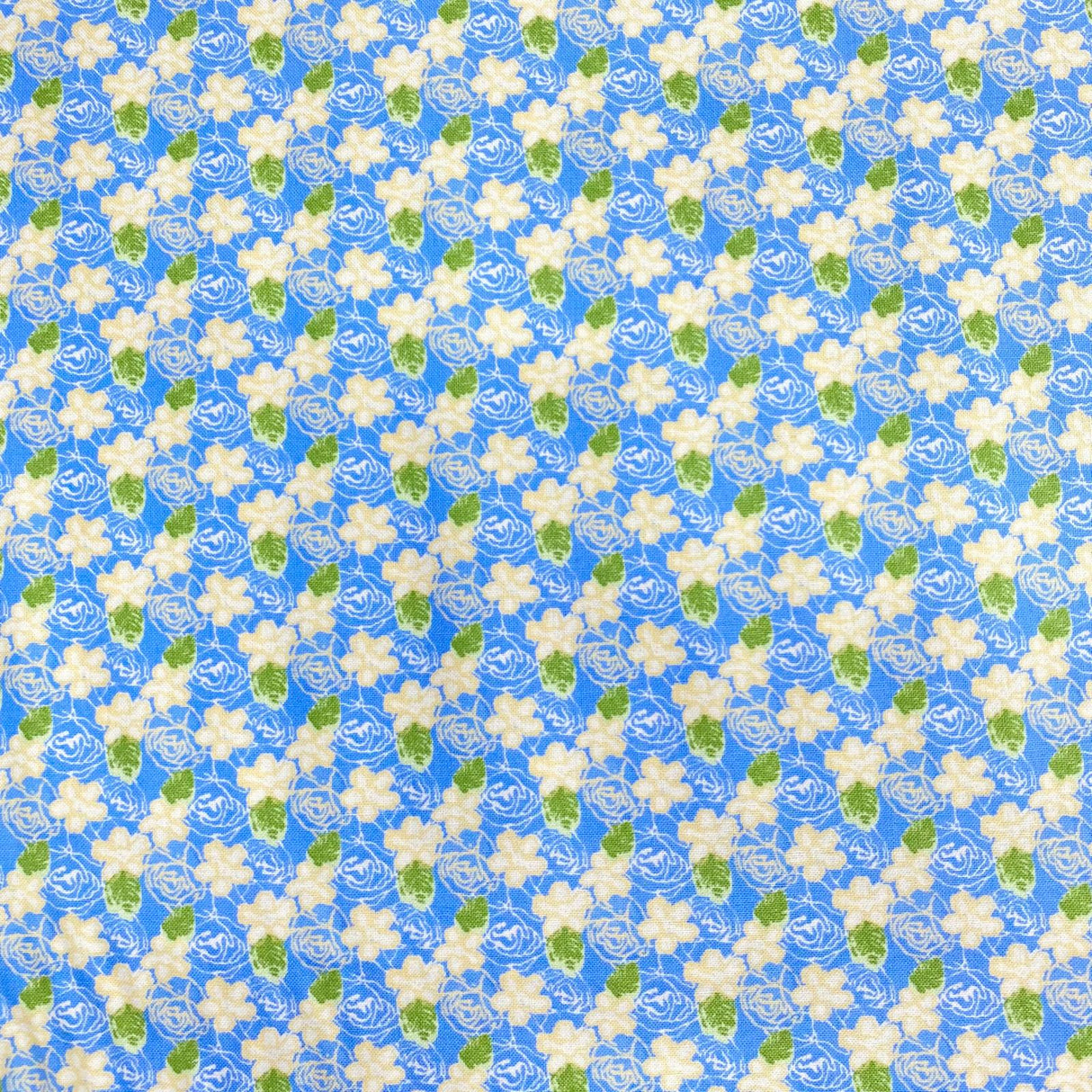 Pound A Metre Per Metre Per Metre Beautiful Digitally Printed 100% Cotton- 45" Wide (Deal 26) (Cotton-Deal)