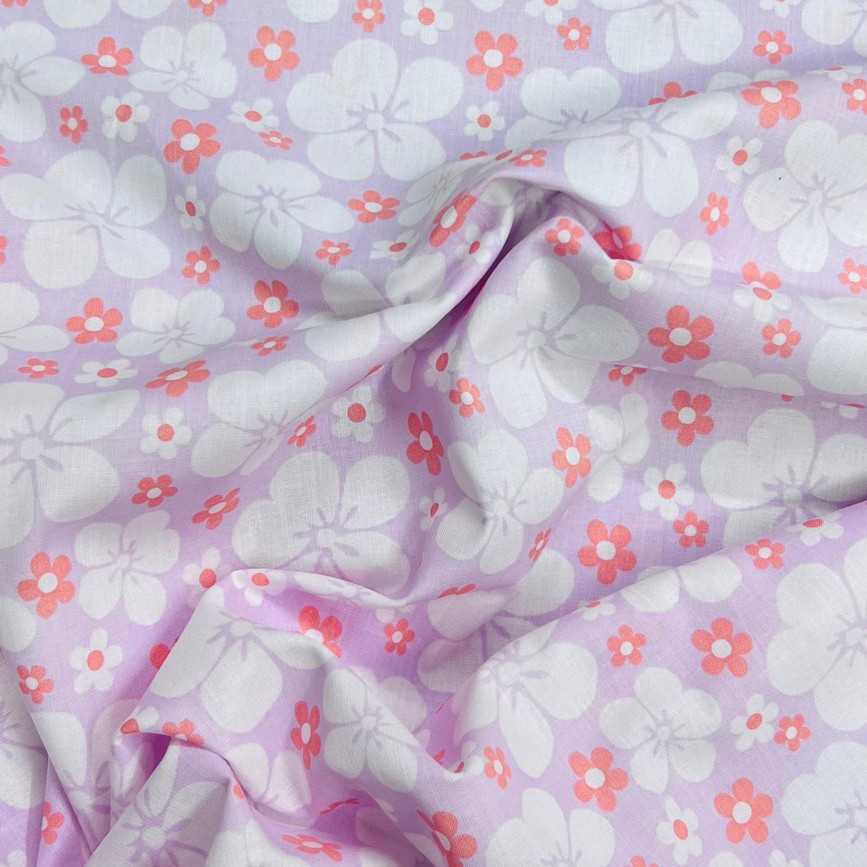 Pound A Metre Per Metre Per Metre Beautiful Digitally Printed 100% Cotton- 45" Wide (Deal 29) (Cotton-Deal)