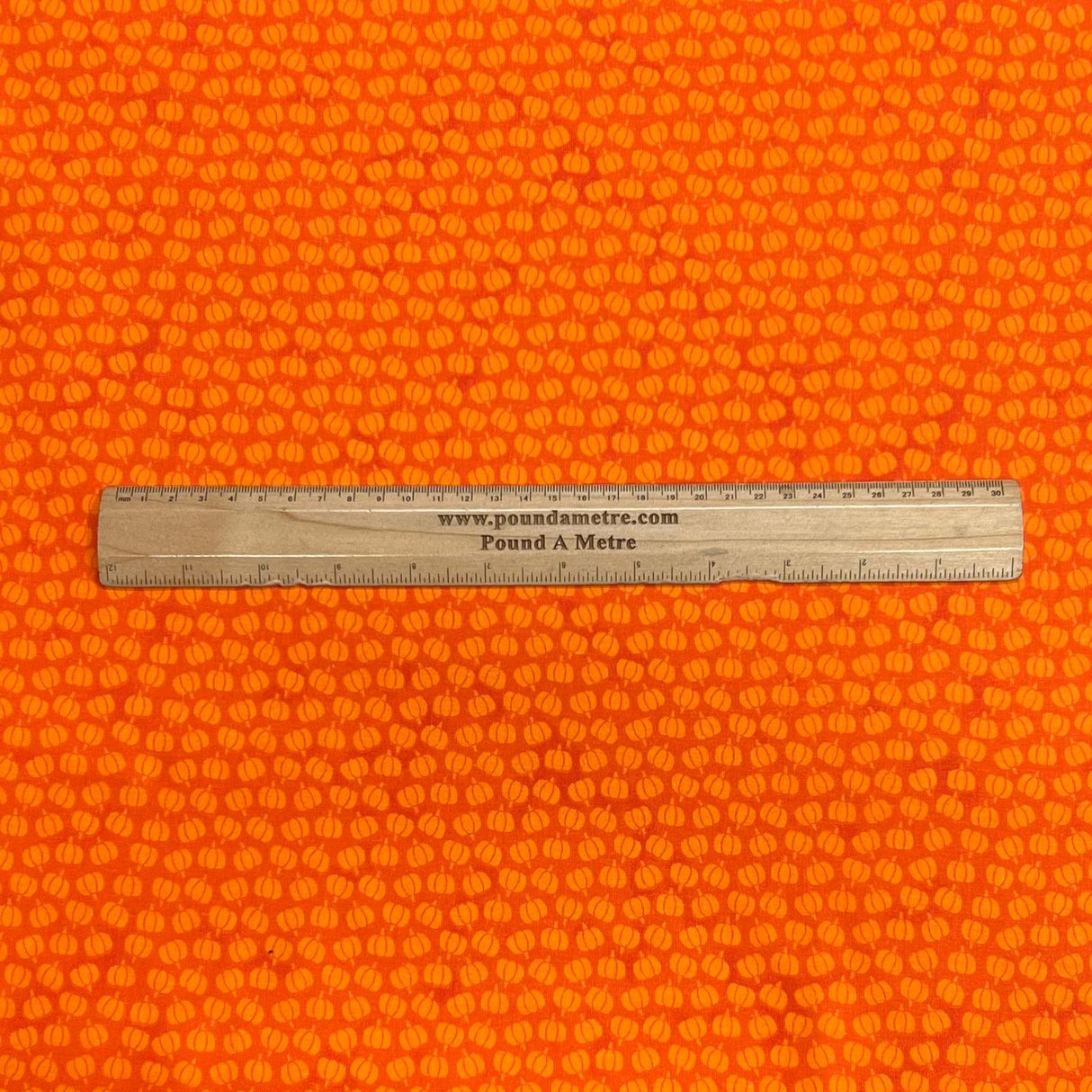 Pound A Metre Per Metre Per Metre Beautiful Digitally Printed 100% Cotton- 45" Wide (Deal 31) (Cotton-Deal)