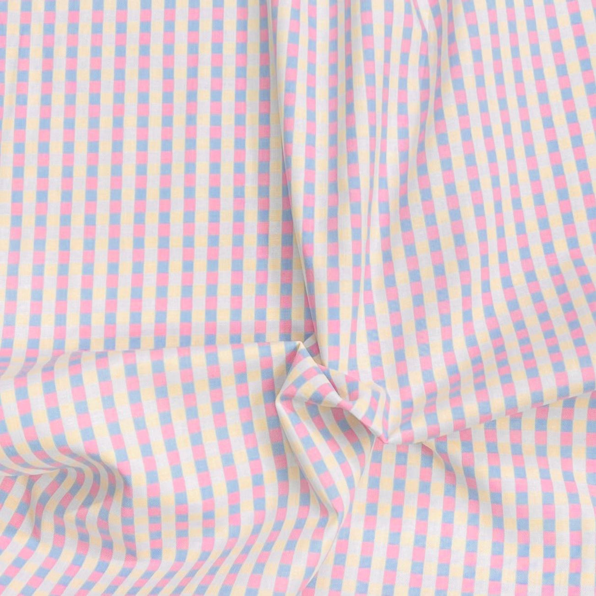 Pound A Metre Per Metre Per Metre Beautiful Digitally Printed 100% Cotton- 45" Wide (Deal 34) (Cotton-Deal)