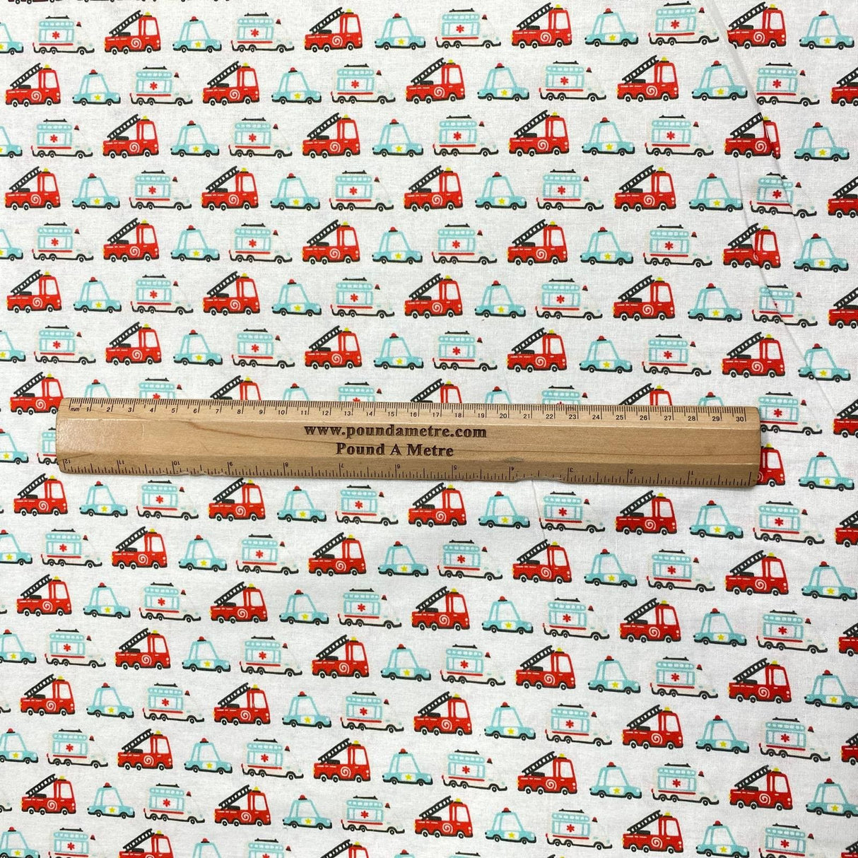 Pound A Metre Per Metre Per Metre Beautiful Digitally Printed 100% Cotton- 45" Wide (Deal 4) (Cotton-Deal)