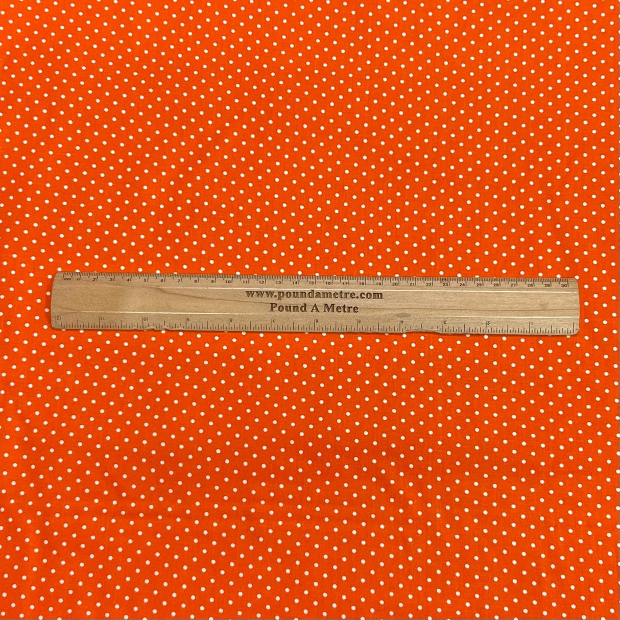 Pound A Metre Per Metre Per Metre Beautiful Digitally Printed 100% Cotton- 45" Wide (Deal 41) (Cotton-Deal)