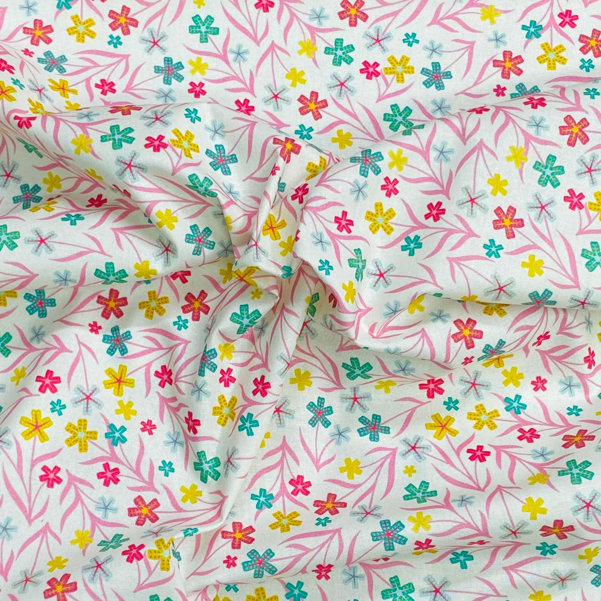 Pound A Metre Per Metre Per Metre Beautiful Digitally Printed 100% Cotton- 45" Wide (Deal 43) (Cotton-Deal)