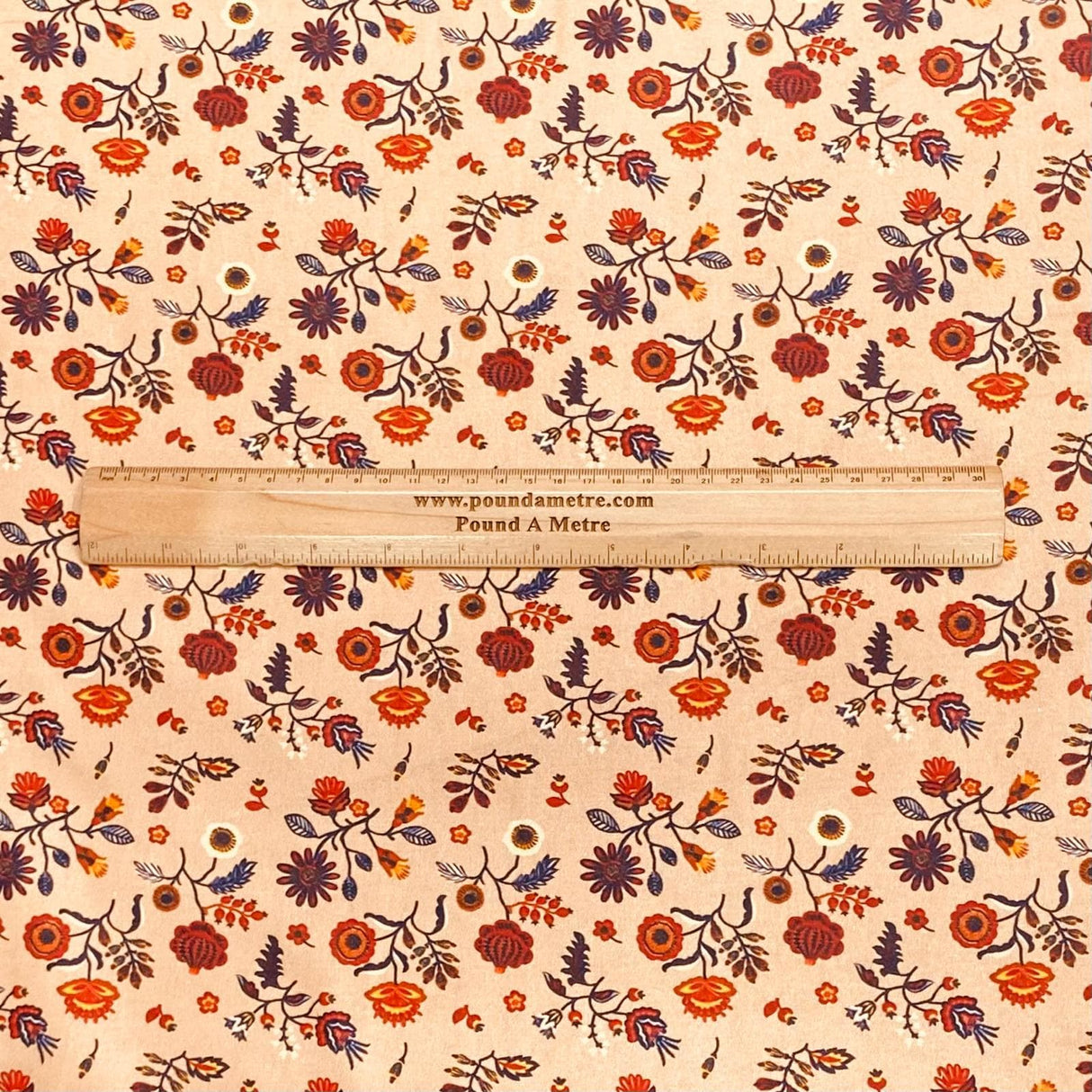 Pound A Metre Per Metre Per Metre Beautiful Digitally Printed 100% Cotton- 45" Wide (Deal 63) (Cotton-Deal)