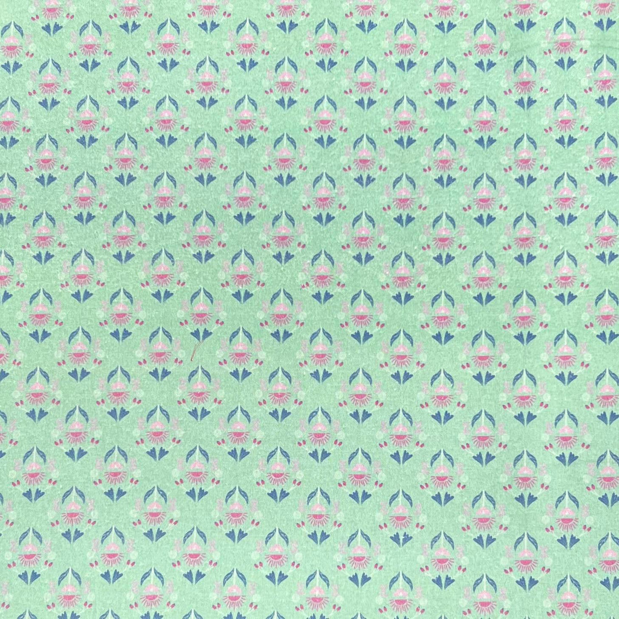 Pound A Metre Per Metre Per Metre Beautiful Digitally Printed 100% Cotton- 45" Wide (Deal 67) (Cotton-Deal)