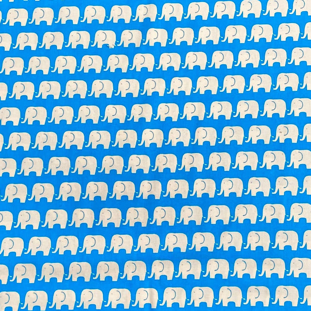 Pound A Metre Per Metre Per Metre Beautiful Digitally Printed 100% Cotton- 45" Wide (Elephant)