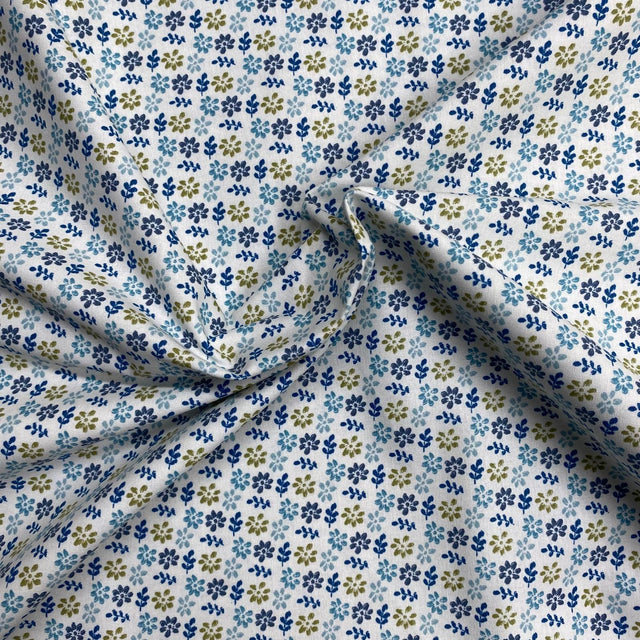 Pound A Metre Per Metre Per Metre Beautiful Digitally Printed 100% Cotton- 45" Wide (Floral)