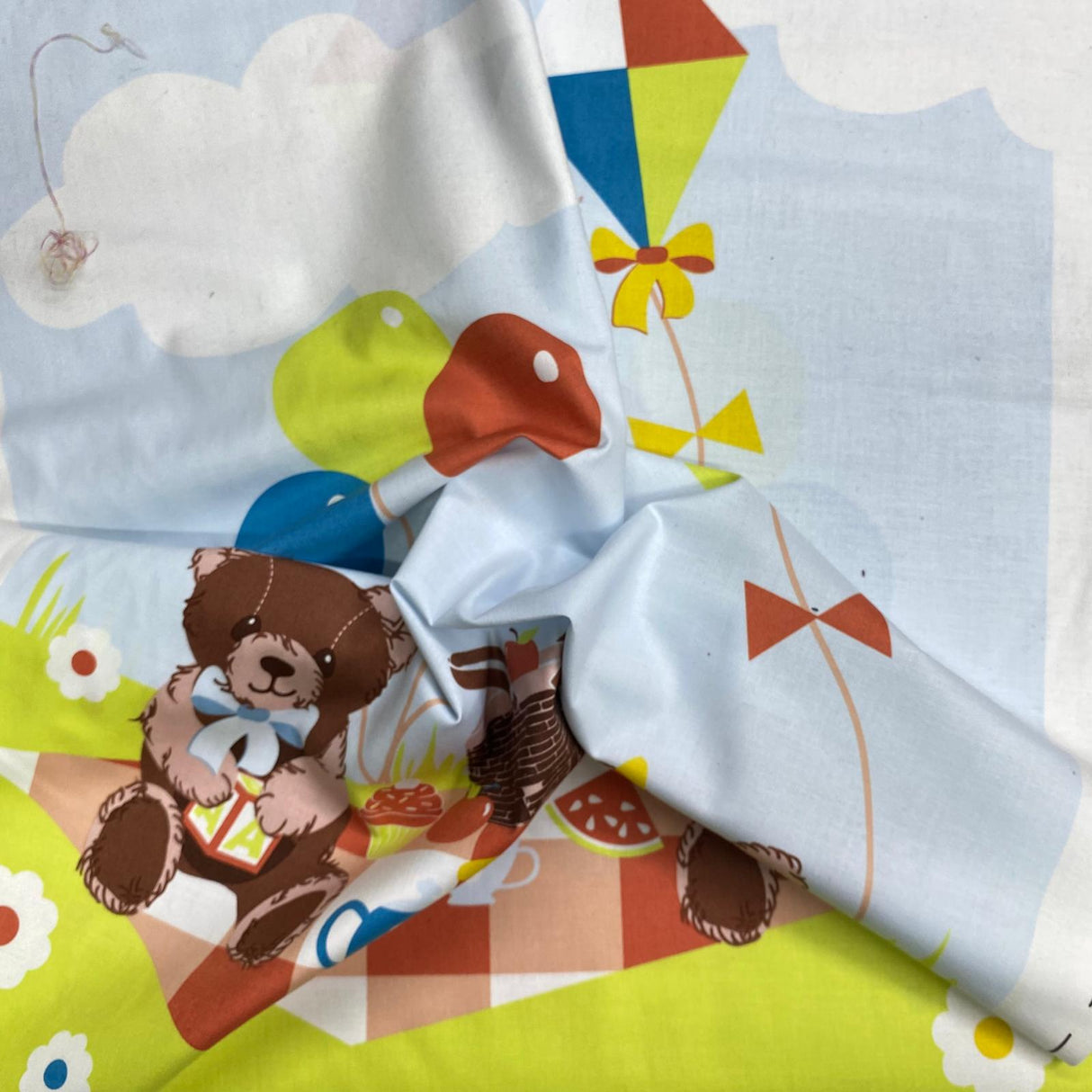Pound A Metre Per Metre Per Metre Beautiful Digitally Printed 100% Cotton- 45" Wide (Funzy) (Cotton-Deal)