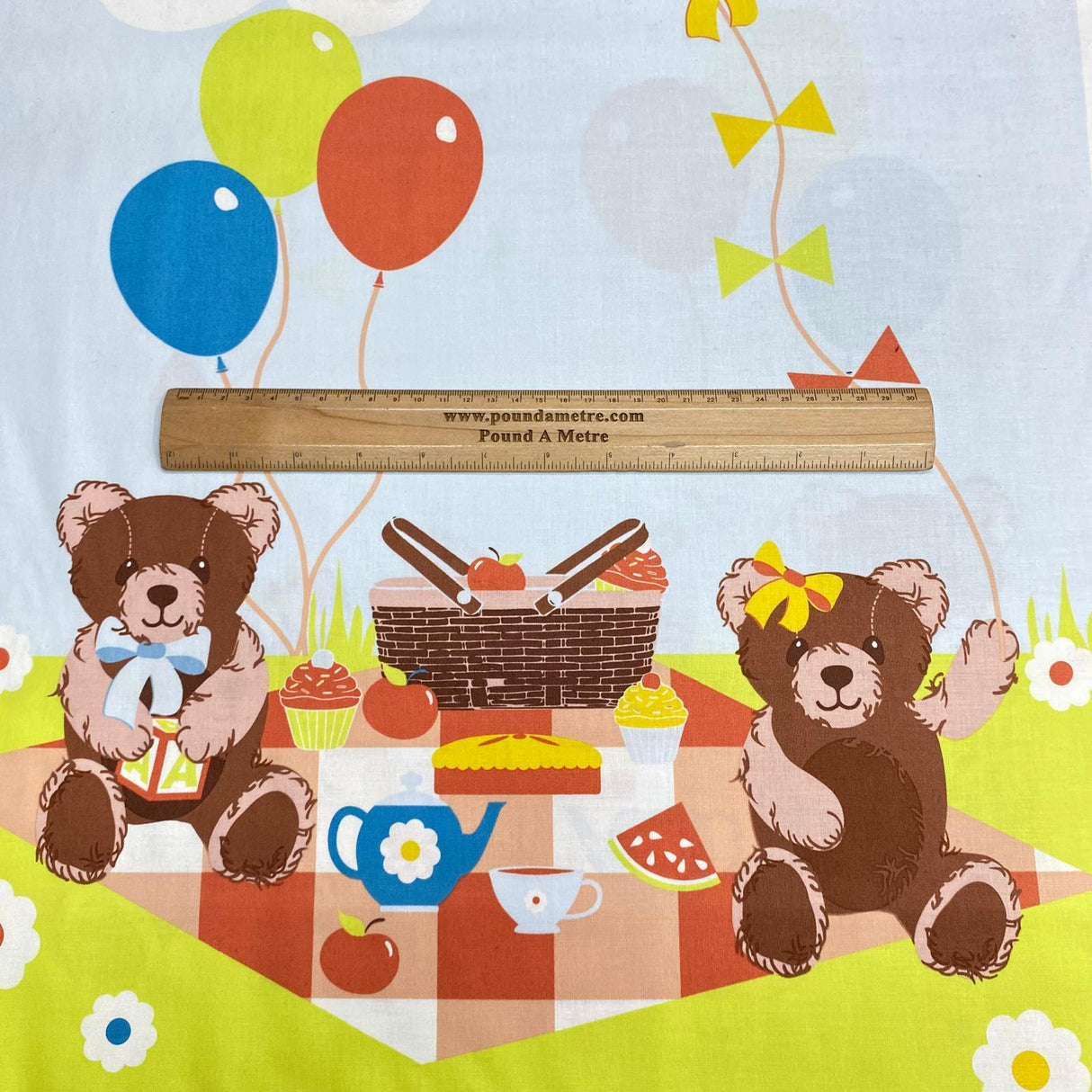 Pound A Metre Per Metre Per Metre Beautiful Digitally Printed 100% Cotton- 45" Wide (Funzy) (Cotton-Deal)