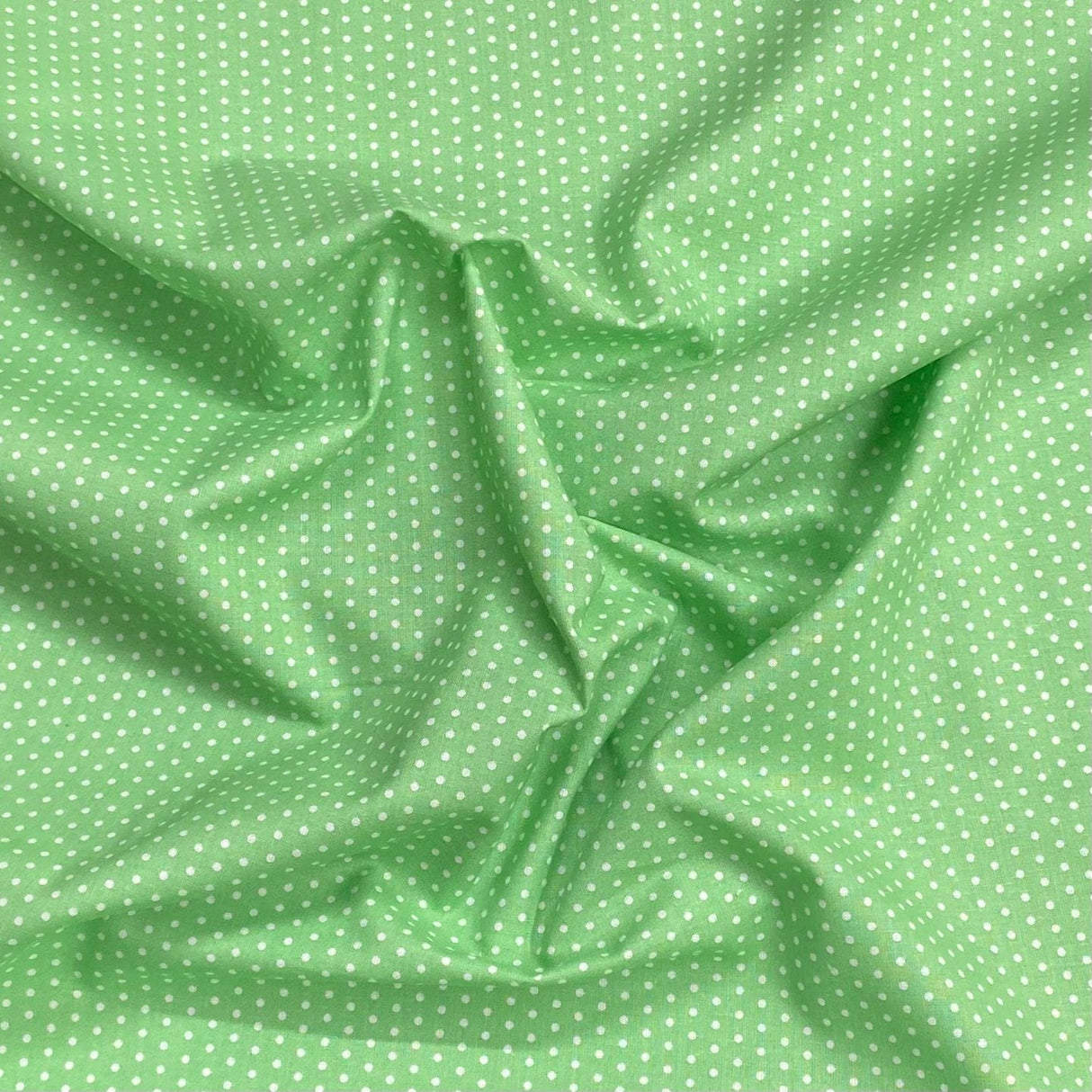 Pound A Metre Per Metre Per Metre Beautiful Digitally Printed 100% Cotton- 45" Wide (Green Polka)