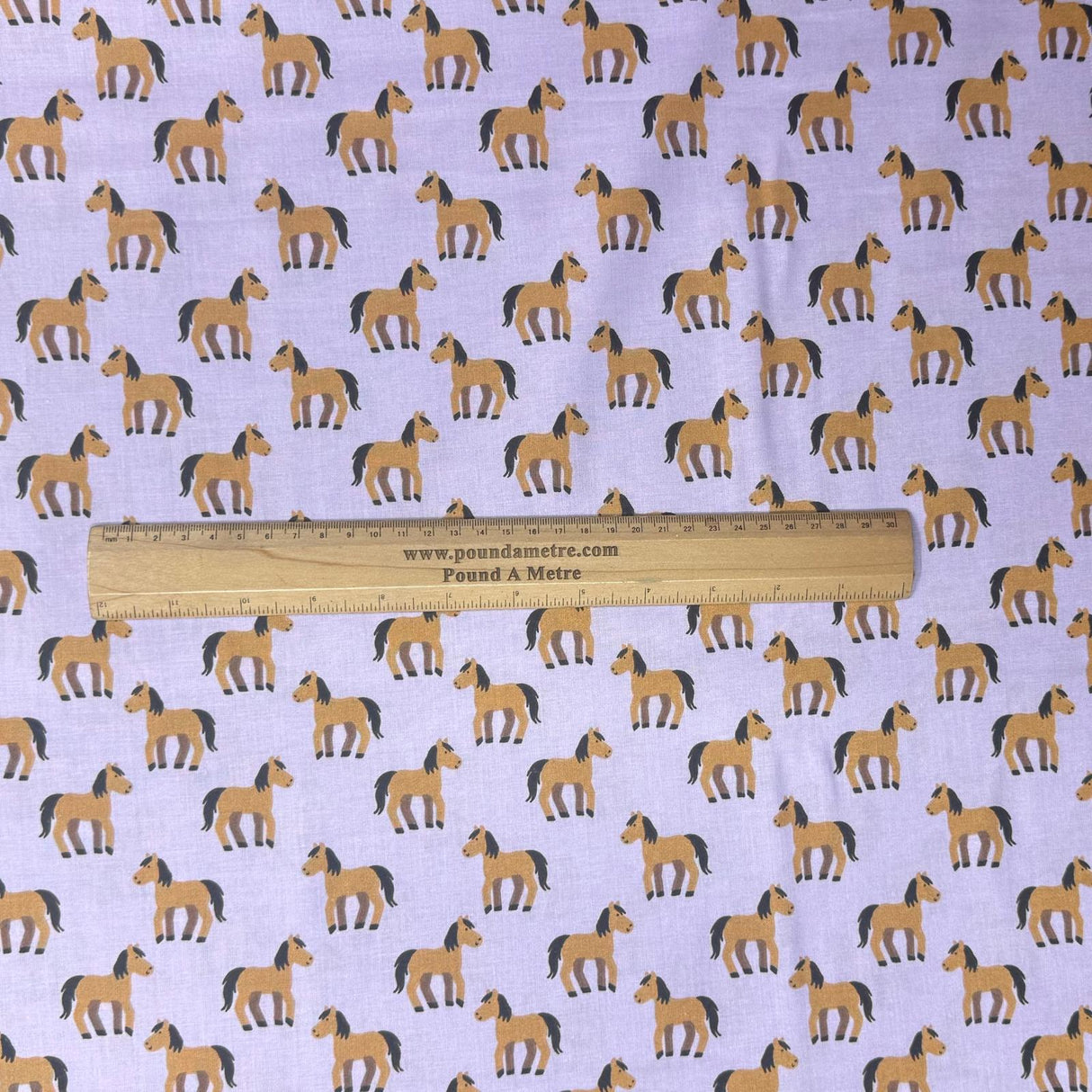 Pound A Metre Per Metre Per Metre Beautiful Digitally Printed 100% Cotton- 45" Wide (Lilac Horse)