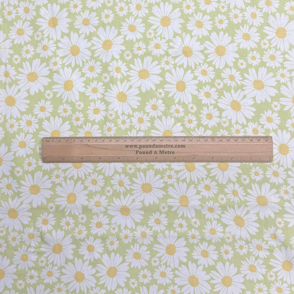 Pound A Metre Per Metre Per Metre Beautiful Digitally Printed 100% Cotton- 45" Wide (Lime Floral)