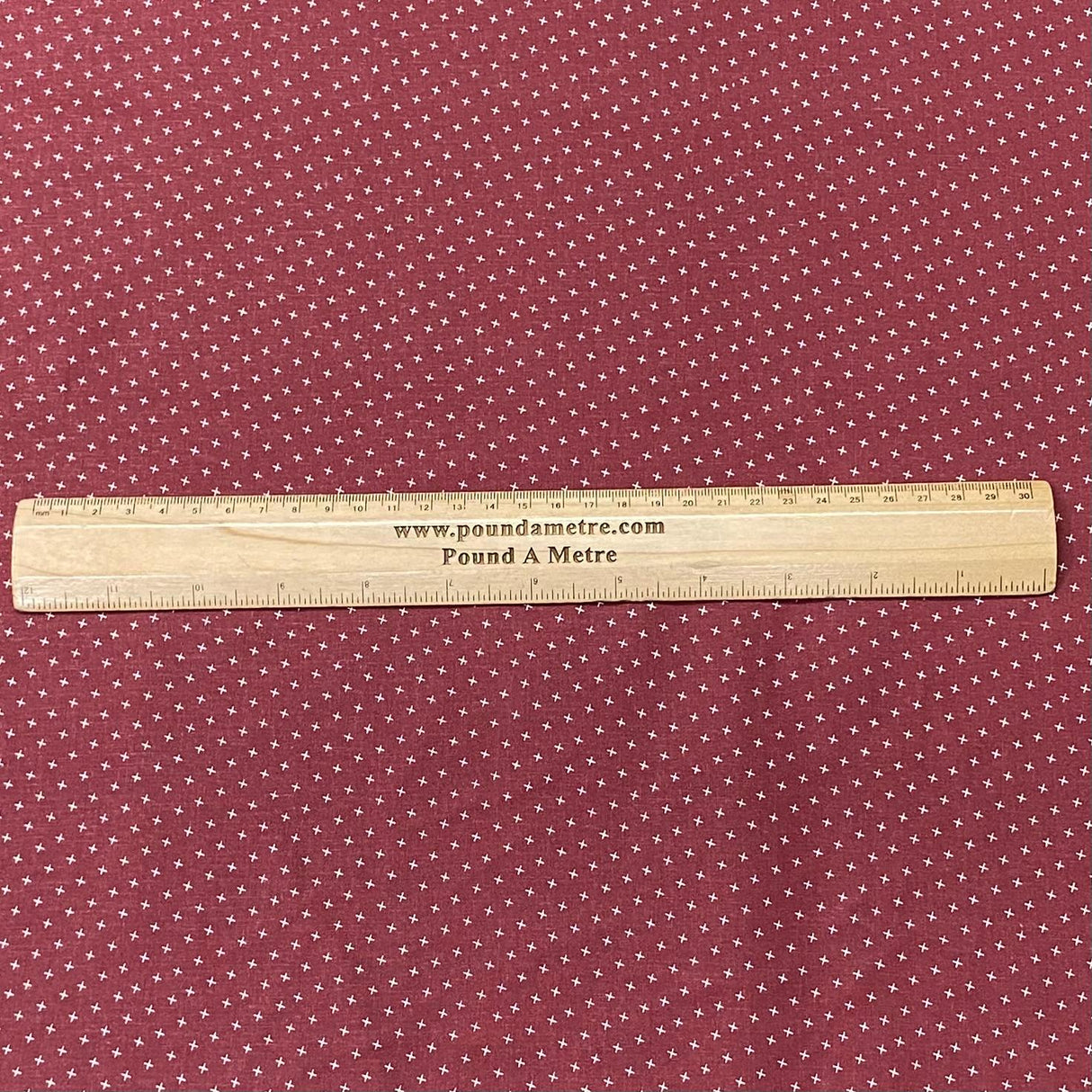 Pound A Metre Per Metre Per Metre Beautiful Digitally Printed 100% Cotton- 45" Wide (Maroon)