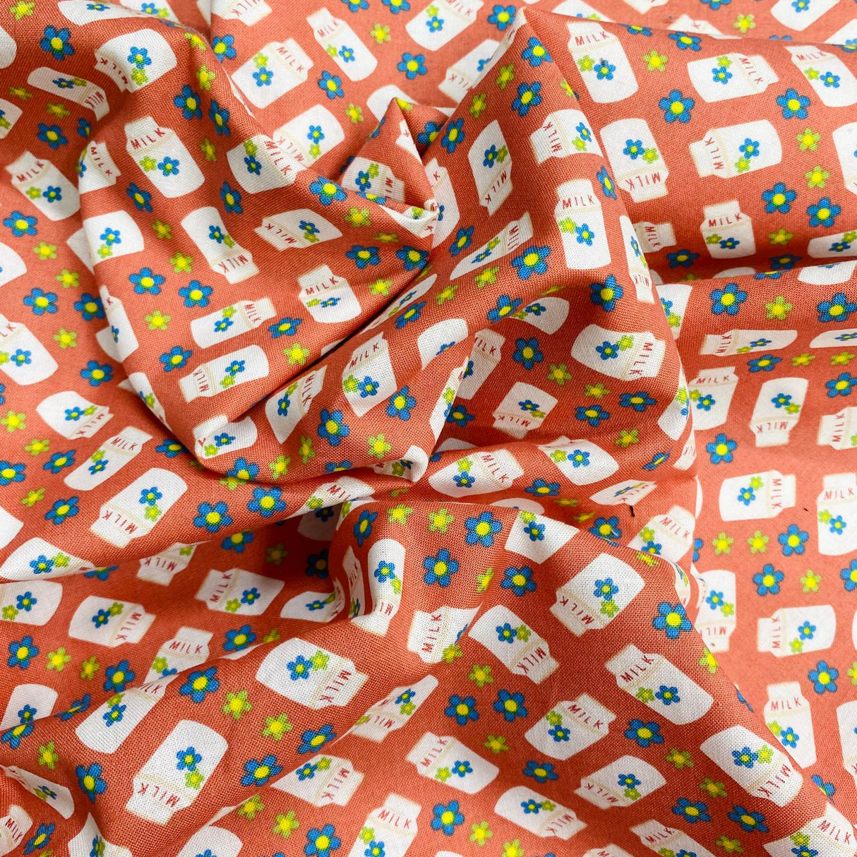 Pound A Metre Per Metre Per Metre Beautiful Digitally Printed 100% Cotton- 45" Wide (Red Bottle) (Cotton-Deal)