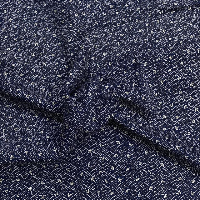 Pound A Metre Per Metre Per Metre Beautiful Digitally Printed 100% Cotton- 45" Wide (River) (Cotton-Deal)