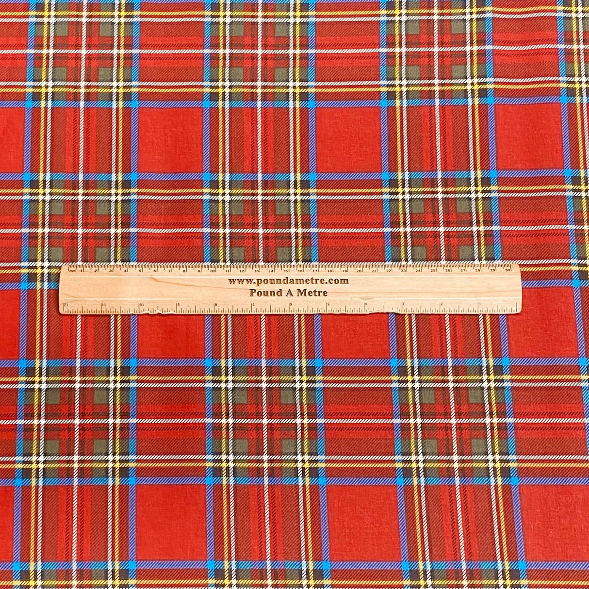 Pound A Metre Per Metre Per Metre Beautiful Digitally Printed 100% Cotton- 45" Wide (Tartan)