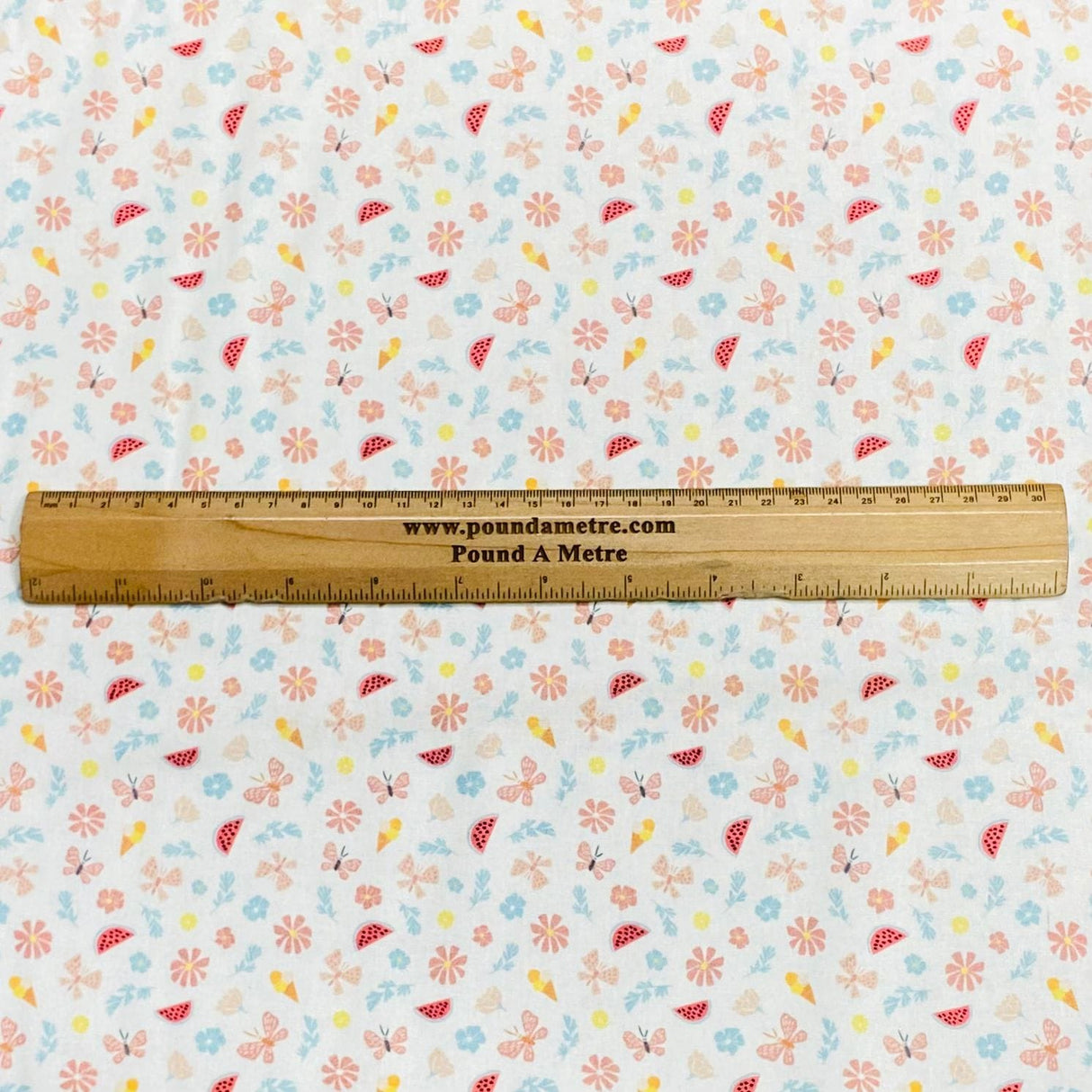 Pound A Metre Per Metre Per Metre Beautiful Digitally Printed 100% Cotton- 45" Wide (Watermelon)