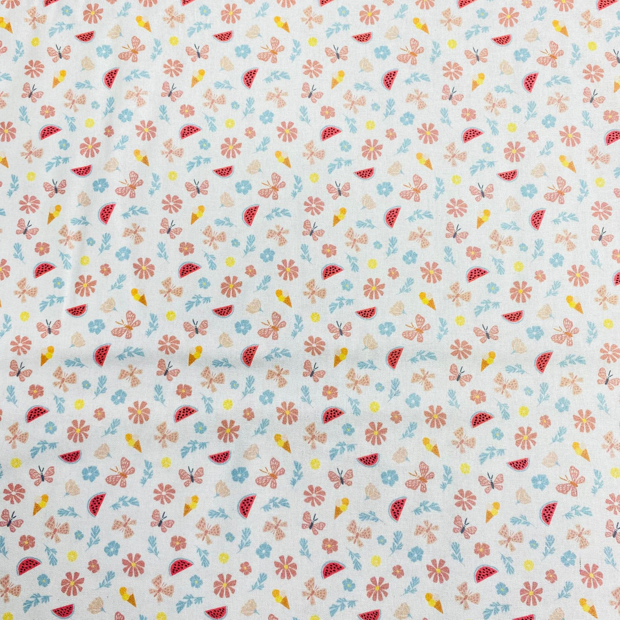 Pound A Metre Per Metre Per Metre Beautiful Digitally Printed 100% Cotton- 45" Wide (Watermelon)