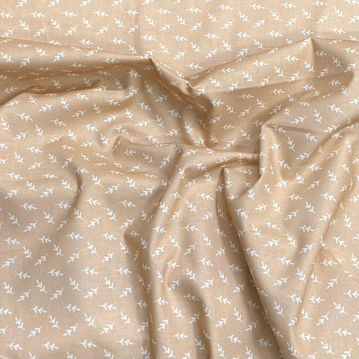 Pound A Metre Per Metre Per Metre Digitally Printed 100% Cotton- 45" Wide (Beige Stems)