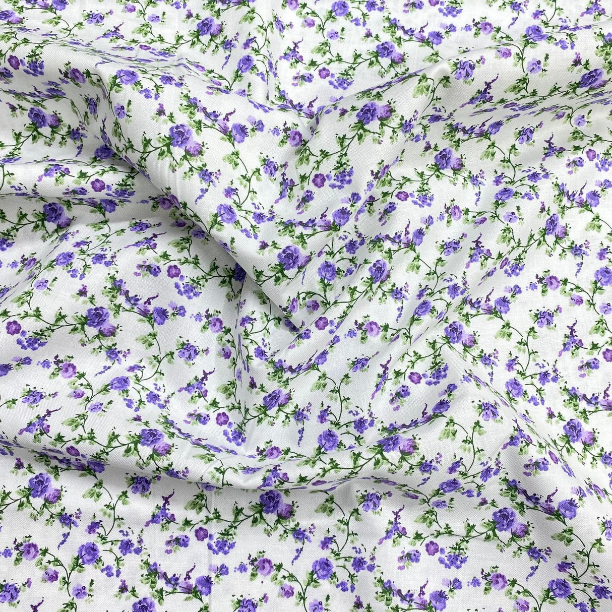 Pound A Metre Per Metre Per Metre Digitally Printed 100% Cotton- 45" Wide (Purple Petals)
