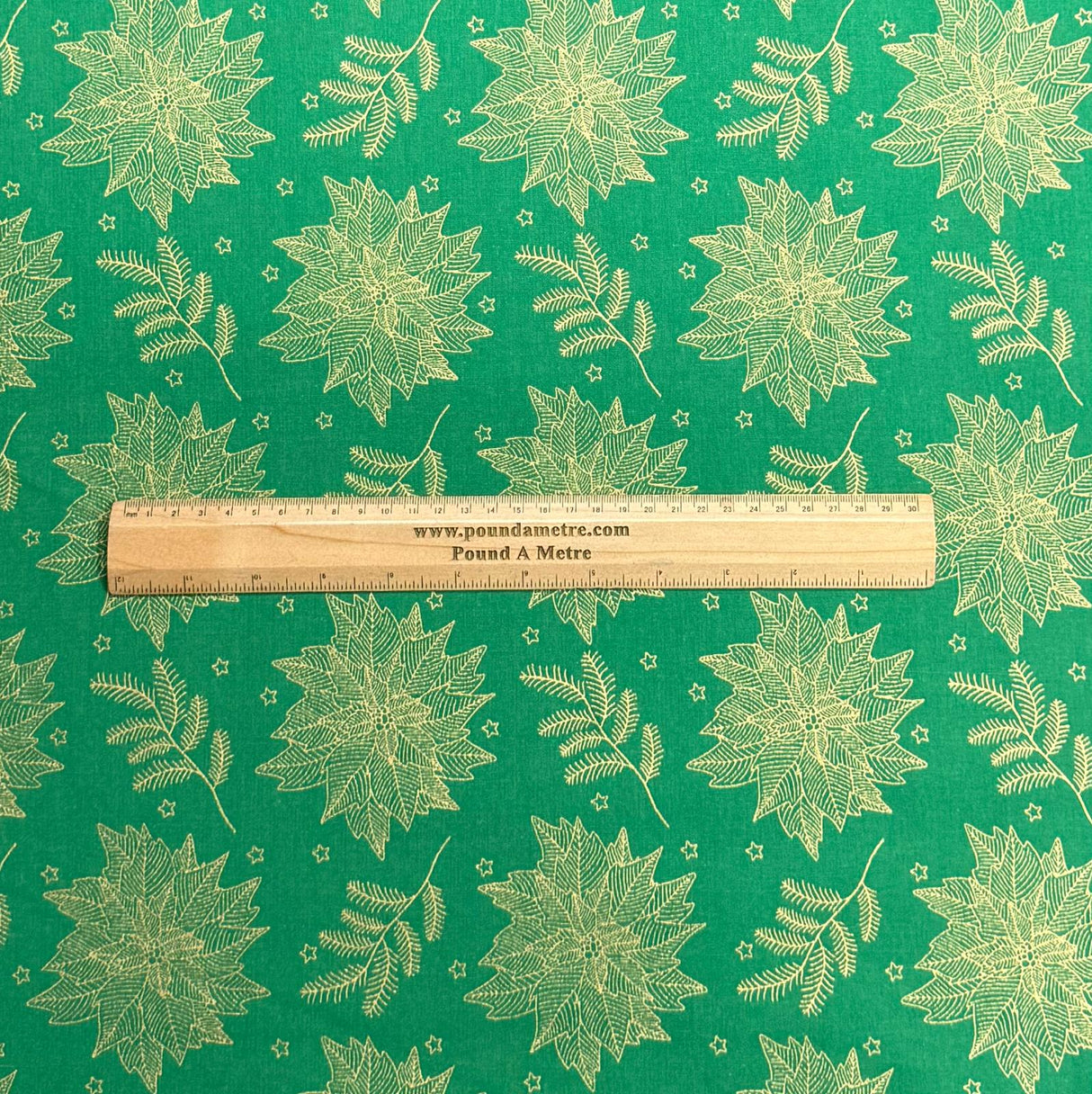 Pound A Metre Per Metre Per Metre Digitally Printed Gold Foil Christmas 100% Cotton- 45" Wide (Green Bloom)